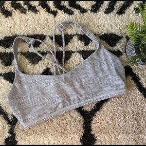 Lululemon free to be bra